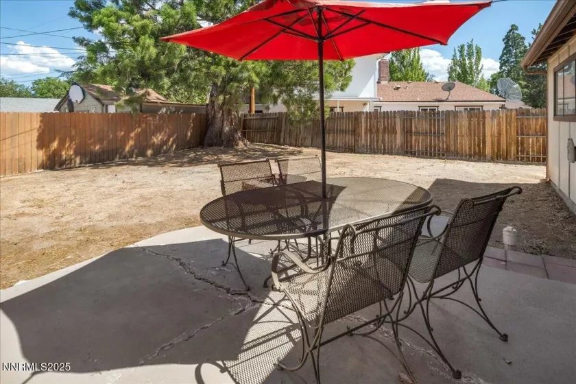 1625 Tyler, Sparks, Nevada 89431, 4 Bedrooms Bedrooms, ,3 BathroomsBathrooms,Residential,Residential,Tyler,250053676