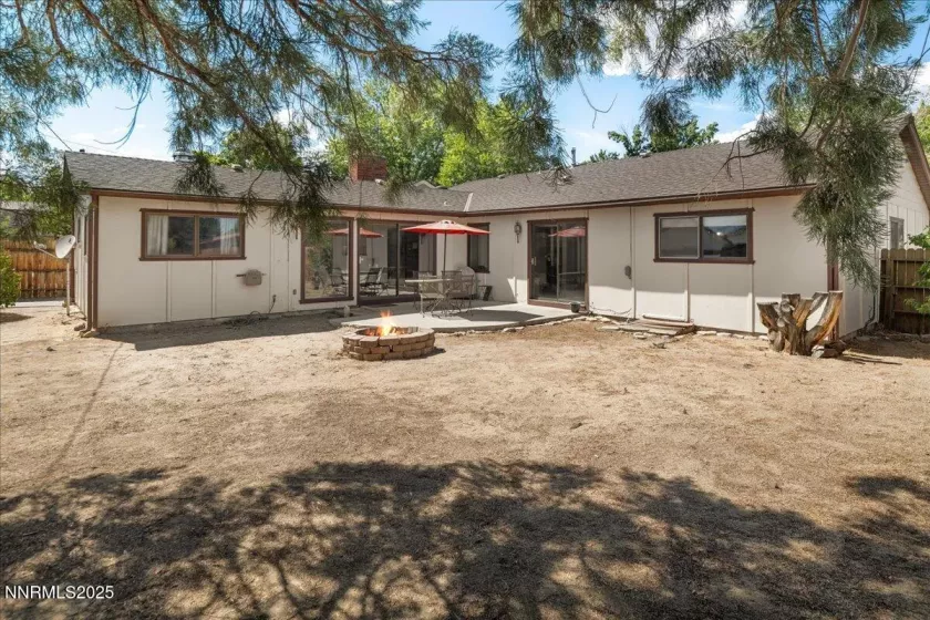 1625 Tyler, Sparks, Nevada 89431, 4 Bedrooms Bedrooms, ,3 BathroomsBathrooms,Residential,Residential,Tyler,250053676