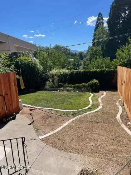 841 Washington, Reno, Nevada 89503, ,Residential Income,Residential,Washington,250053681