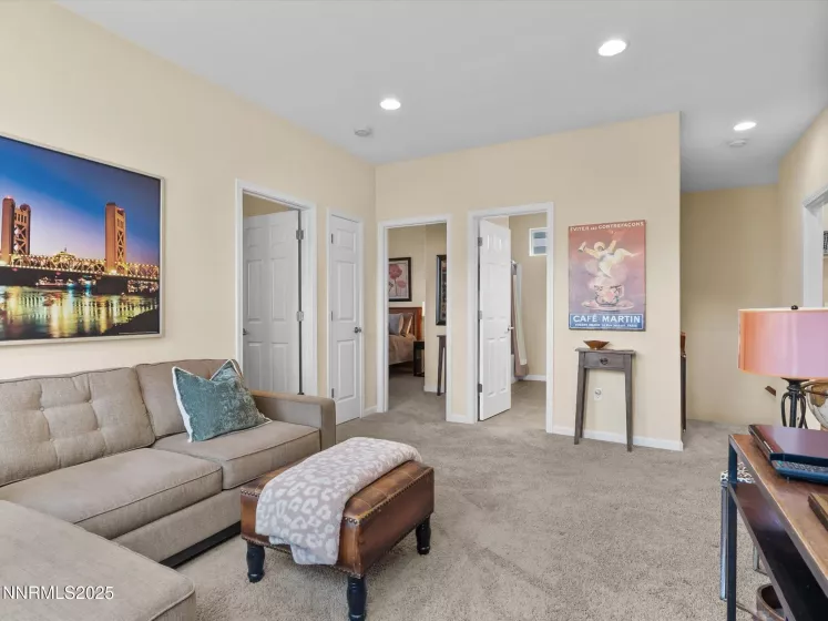 250 Brooksby, Reno, Nevada 89509, 3 Bedrooms Bedrooms, ,3 BathroomsBathrooms,Residential,Residential,Brooksby,250053684