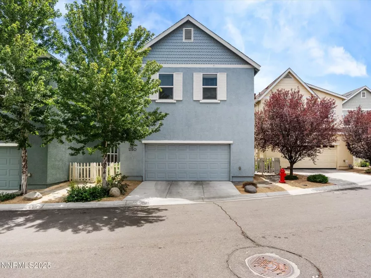 250 Brooksby, Reno, Nevada 89509, 3 Bedrooms Bedrooms, ,3 BathroomsBathrooms,Residential,Residential,Brooksby,250053684