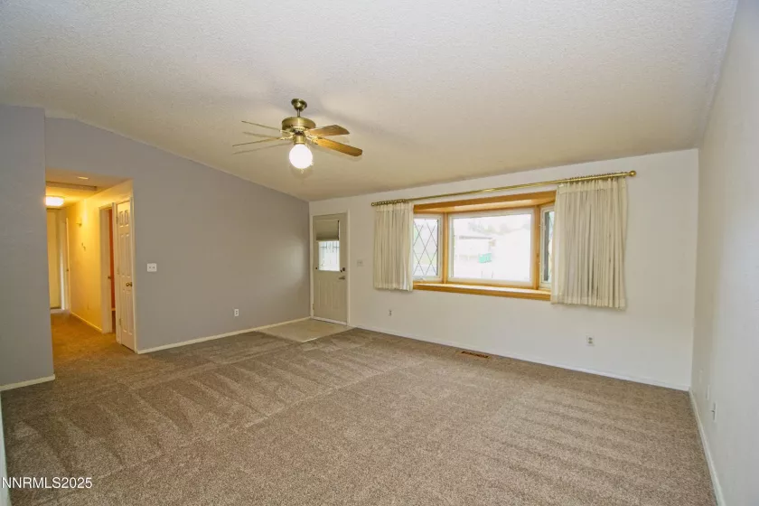1146 Glacier, Carson City, Nevada 89701, 3 Bedrooms Bedrooms, ,2 BathroomsBathrooms,Residential Lease,Manufactured,Glacier,250053686