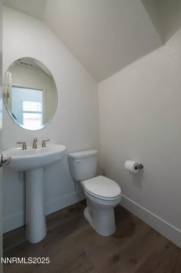 1766 Amazonite, Sparks, Nevada 89436, 3 Bedrooms Bedrooms, ,3 BathroomsBathrooms,Residential,Residential,Amazonite,250053687