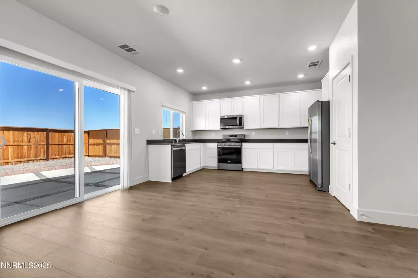 1766 Amazonite, Sparks, Nevada 89436, 3 Bedrooms Bedrooms, ,3 BathroomsBathrooms,Residential,Residential,Amazonite,250053687