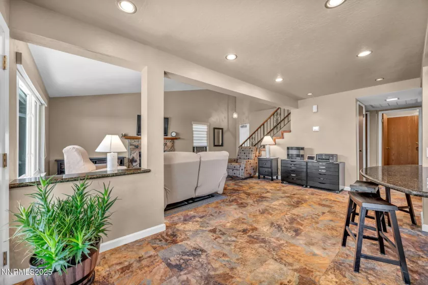 1255 Dry Falls, Reno, Nevada 89523, 4 Bedrooms Bedrooms, ,3 BathroomsBathrooms,Residential,Residential,Dry Falls,250053690
