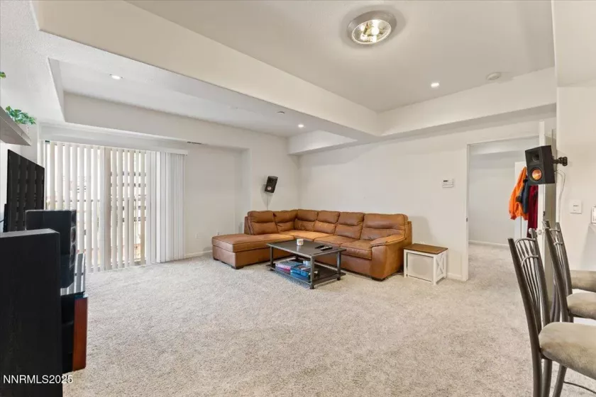200 2nd, Reno, Nevada 89501, 1 Bedroom Bedrooms, ,1 BathroomBathrooms,Residential,Residential,2nd,250053691