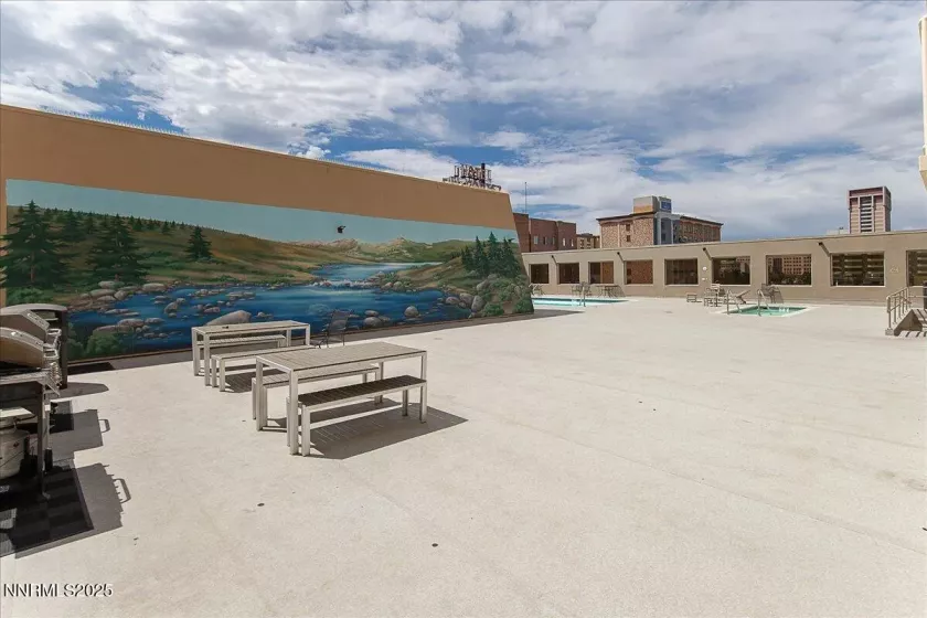 200 2nd, Reno, Nevada 89501, 1 Bedroom Bedrooms, ,1 BathroomBathrooms,Residential,Residential,2nd,250053691