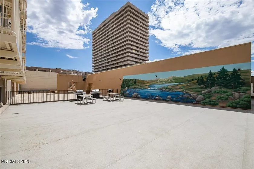 200 2nd, Reno, Nevada 89501, 1 Bedroom Bedrooms, ,1 BathroomBathrooms,Residential,Residential,2nd,250053691