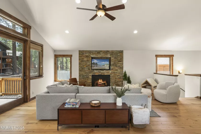 760 Rosewood, Incline Village, Nevada 89451, 4 Bedrooms Bedrooms, ,4 BathroomsBathrooms,Residential,Residential,Rosewood,250053692