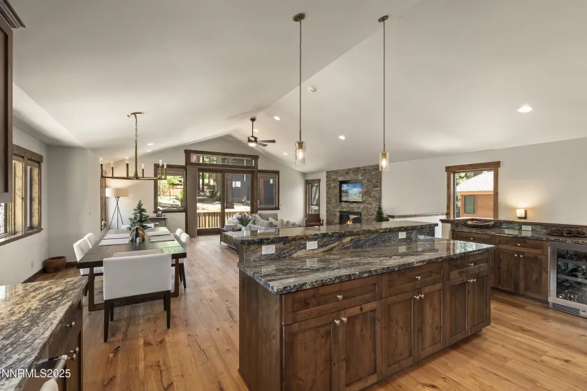760 Rosewood, Incline Village, Nevada 89451, 4 Bedrooms Bedrooms, ,4 BathroomsBathrooms,Residential,Residential,Rosewood,250053692