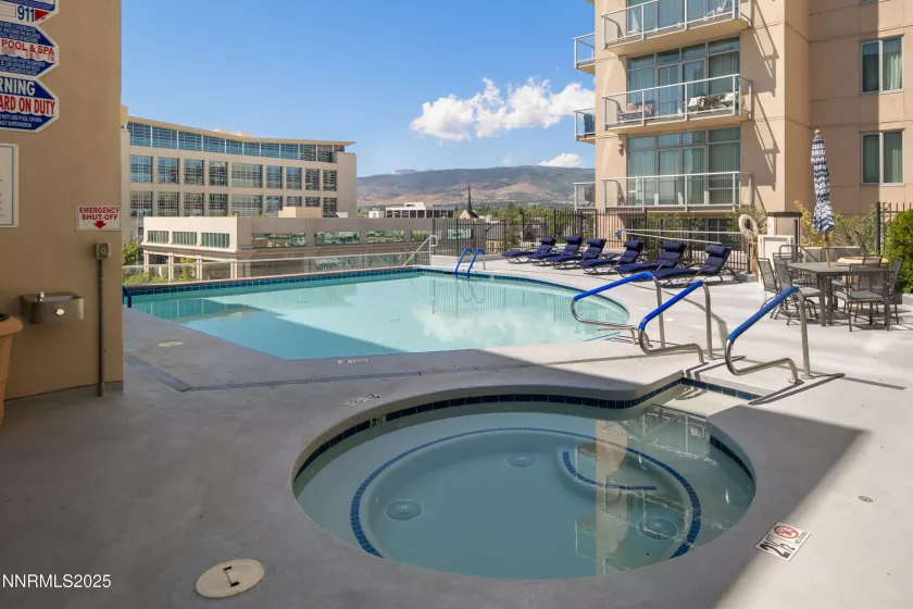 50 Sierra, Reno, Nevada 89501, 2 Bedrooms Bedrooms, ,2 BathroomsBathrooms,Residential,Residential,Sierra,250053694