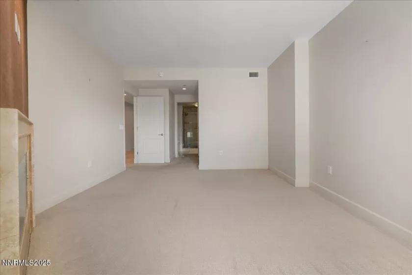 50 Sierra, Reno, Nevada 89501, 2 Bedrooms Bedrooms, ,2 BathroomsBathrooms,Residential,Residential,Sierra,250053694