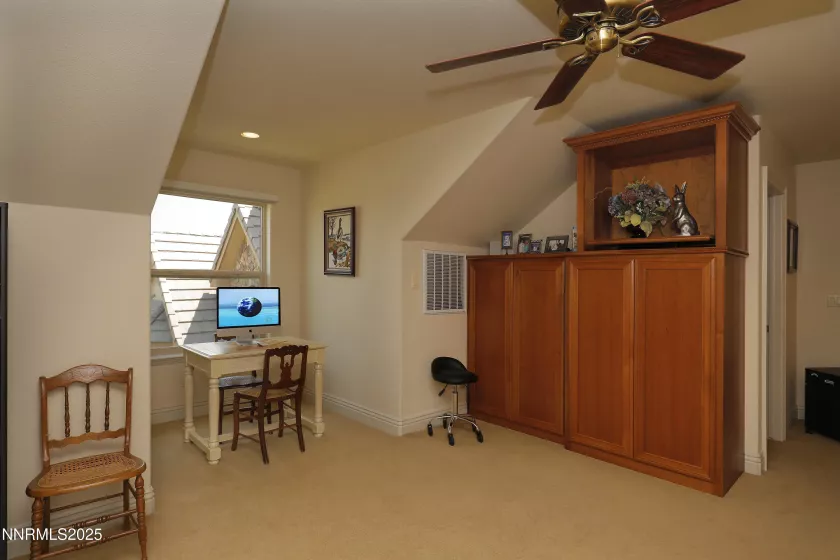 247 Genoa Peak, Genoa, Nevada 89411, 4 Bedrooms Bedrooms, ,5 BathroomsBathrooms,Residential,Residential,Genoa Peak,250053696