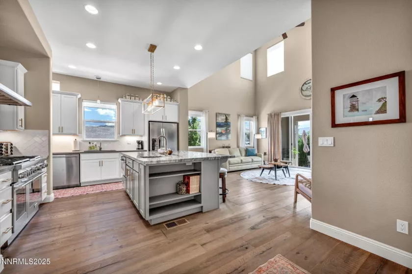 1551 Elk Run, Reno, Nevada 89523, 4 Bedrooms Bedrooms, ,4 BathroomsBathrooms,Residential Lease,Manufactured,Elk Run,250053700