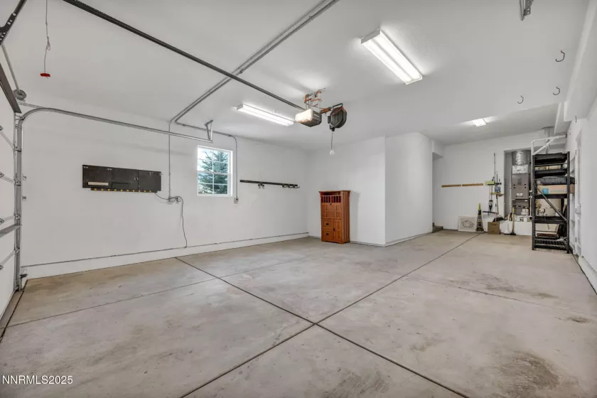 1551 Elk Run, Reno, Nevada 89523, 4 Bedrooms Bedrooms, ,4 BathroomsBathrooms,Residential Lease,Manufactured,Elk Run,250053700