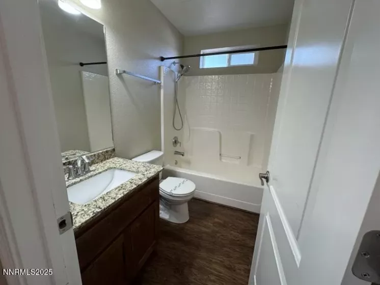 2nd Bathroom