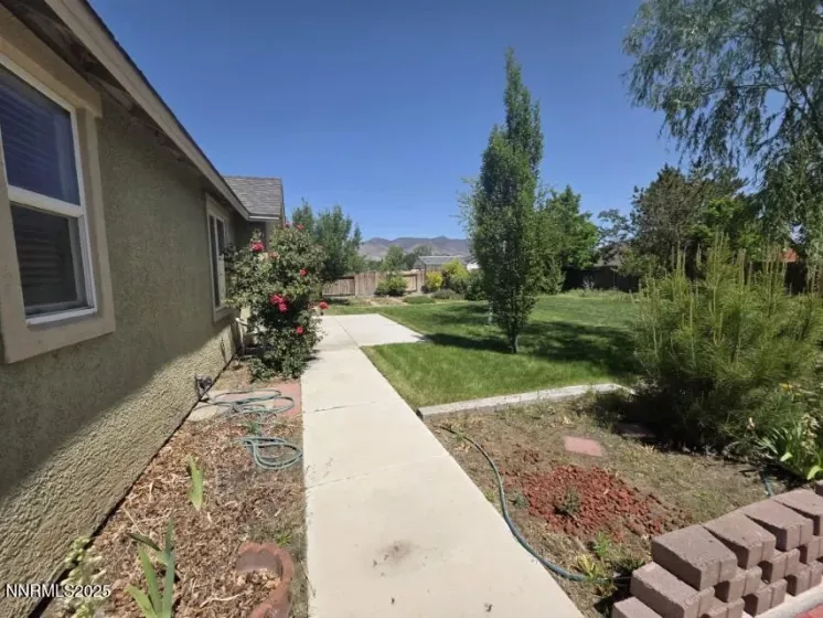 18 Majestic Oak, Dayton, Nevada 89403, 4 Bedrooms Bedrooms, ,3 BathroomsBathrooms,Residential,Residential,Majestic Oak,250002514