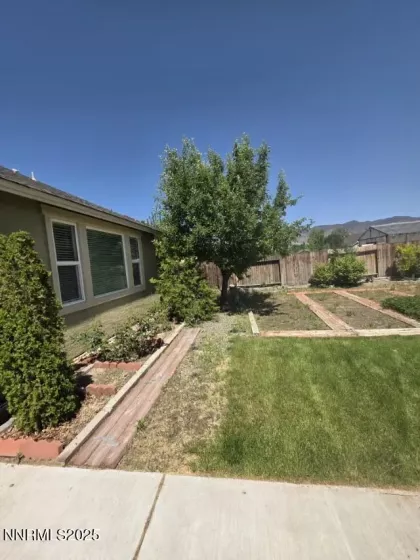 18 Majestic Oak, Dayton, Nevada 89403, 4 Bedrooms Bedrooms, ,3 BathroomsBathrooms,Residential,Residential,Majestic Oak,250002514