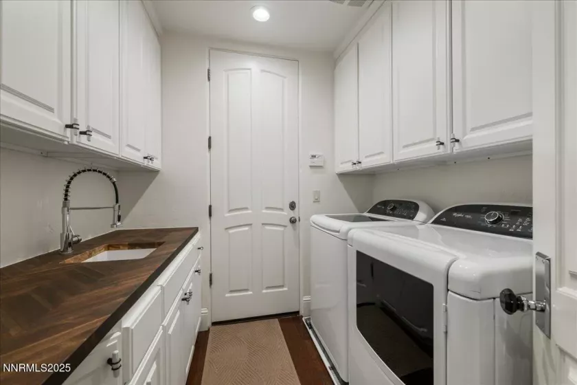 6360 Wetzel, Reno, Nevada 89511, 3 Bedrooms Bedrooms, ,3 BathroomsBathrooms,Residential,Residential,Wetzel,250053717