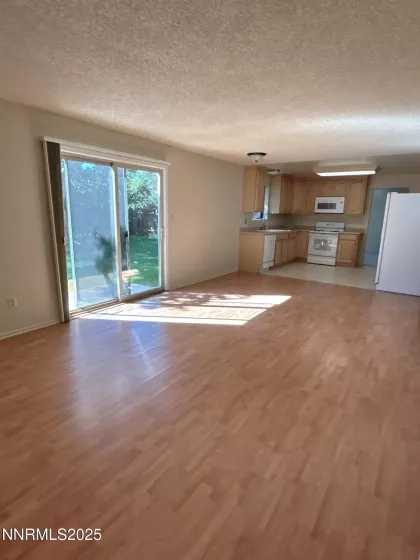 907 Camino Real, Sparks, Nevada 89434, 3 Bedrooms Bedrooms, ,3 BathroomsBathrooms,Residential,Residential,Camino Real,250053718