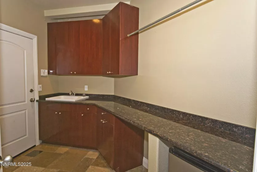 6325 Firebee, Sparks, Nevada 89436, 4 Bedrooms Bedrooms, ,5 BathroomsBathrooms,Residential,Residential,Firebee,250053721