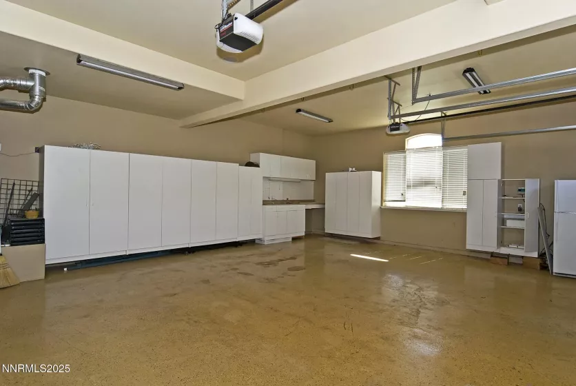 6325 Firebee, Sparks, Nevada 89436, 4 Bedrooms Bedrooms, ,5 BathroomsBathrooms,Residential,Residential,Firebee,250053721