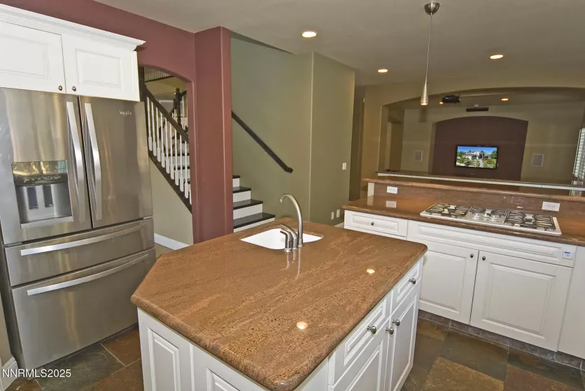 6325 Firebee, Sparks, Nevada 89436, 4 Bedrooms Bedrooms, ,5 BathroomsBathrooms,Residential,Residential,Firebee,250053721