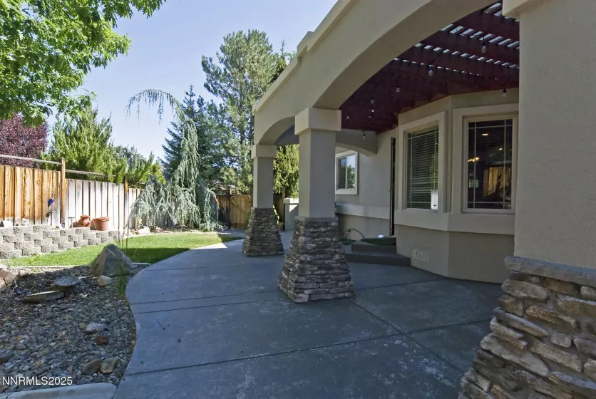 6325 Firebee, Sparks, Nevada 89436, 4 Bedrooms Bedrooms, ,5 BathroomsBathrooms,Residential,Residential,Firebee,250053721