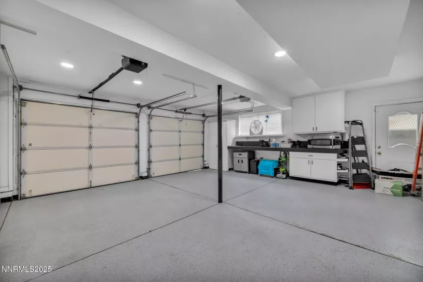 2925 Escondido, Reno, Nevada 89502, 3 Bedrooms Bedrooms, ,3 BathroomsBathrooms,Residential,Residential,Escondido,250053723