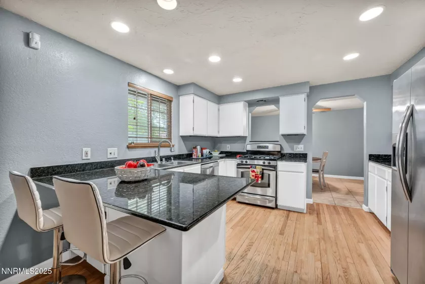 2925 Escondido, Reno, Nevada 89502, 3 Bedrooms Bedrooms, ,3 BathroomsBathrooms,Residential,Residential,Escondido,250053723
