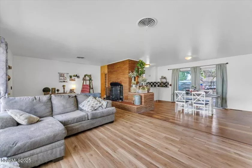 445 Bailey, Fallon, Nevada 89406, 4 Bedrooms Bedrooms, ,2 BathroomsBathrooms,Residential,Residential,Bailey,250053726