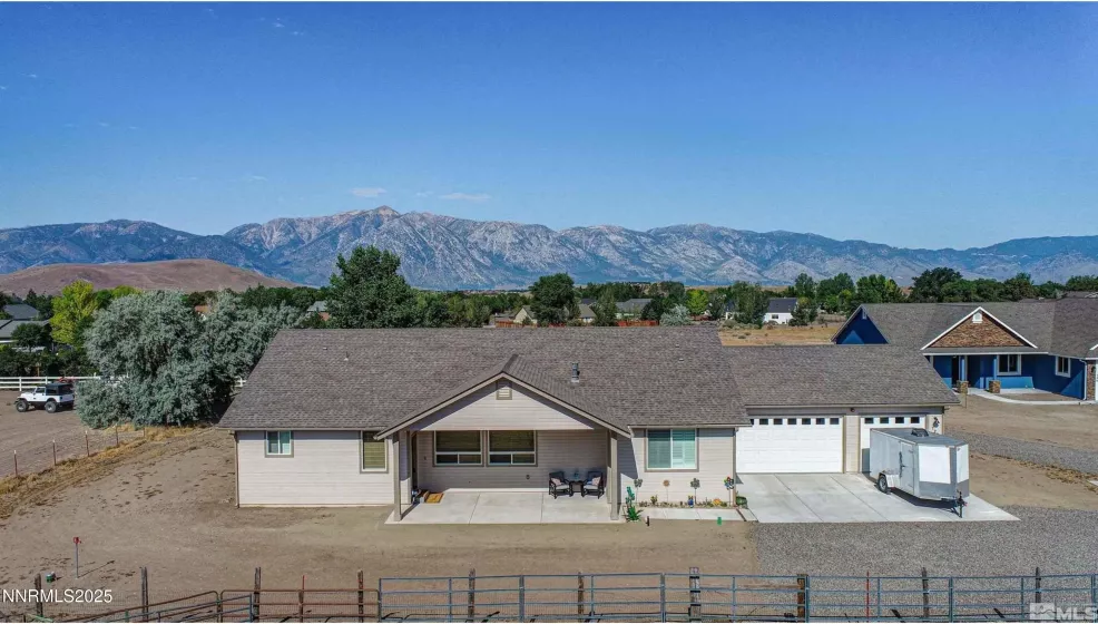660 Mustang, Gardnerville, Nevada 89410, 3 Bedrooms Bedrooms, ,2 BathroomsBathrooms,Residential,Residential,Mustang,250053727