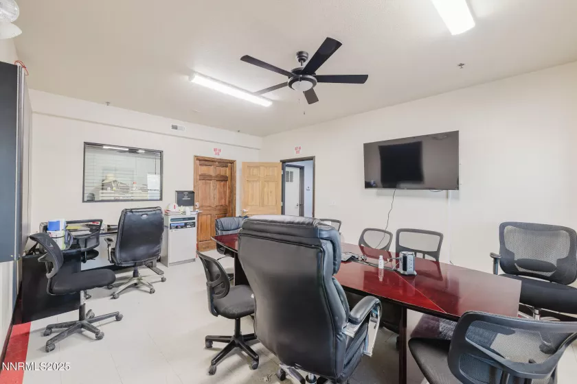 4105 Idaho, Elko, Nevada 89801, ,Commercial Sale,Residential,Idaho,250053729