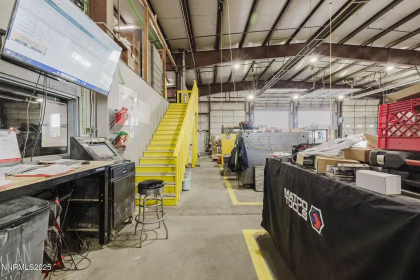 4105 Idaho, Elko, Nevada 89801, ,Commercial Sale,Residential,Idaho,250053729