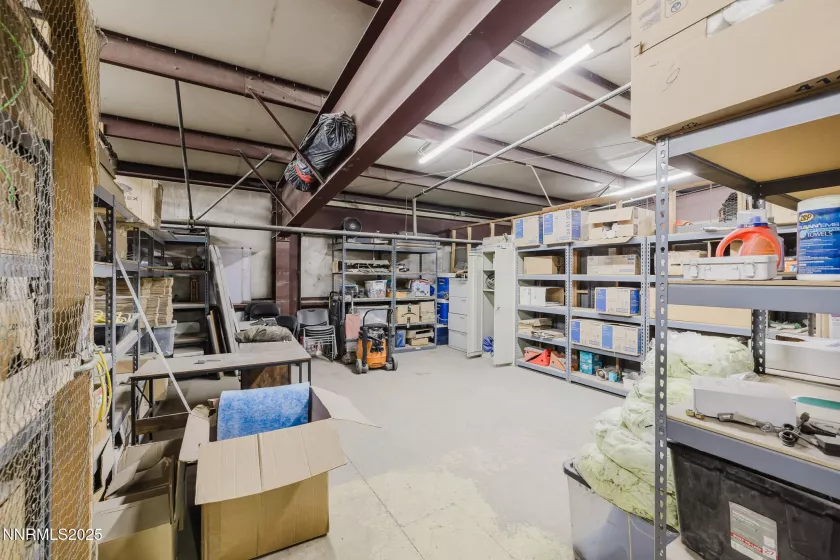 4105 Idaho, Elko, Nevada 89801, ,Commercial Sale,Residential,Idaho,250053729