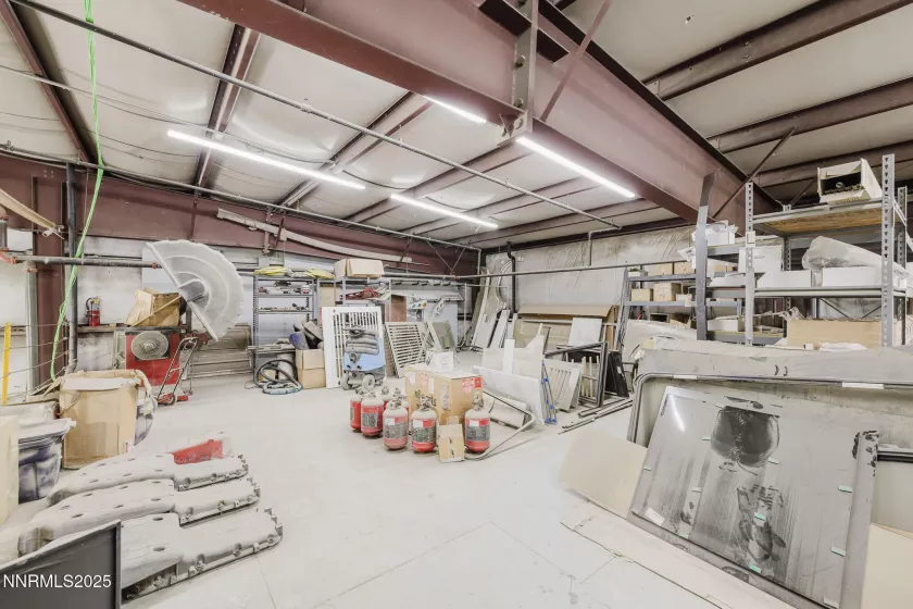 4105 Idaho, Elko, Nevada 89801, ,Commercial Sale,Residential,Idaho,250053729