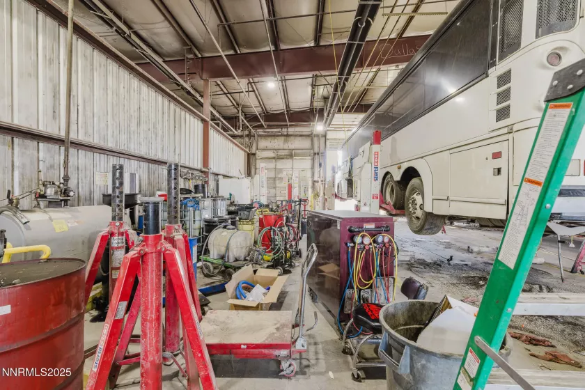 4105 Idaho, Elko, Nevada 89801, ,Commercial Sale,Residential,Idaho,250053729