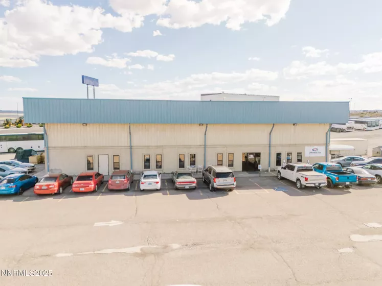 4105 Idaho, Elko, Nevada 89801, ,Commercial Sale,Residential,Idaho,250053729