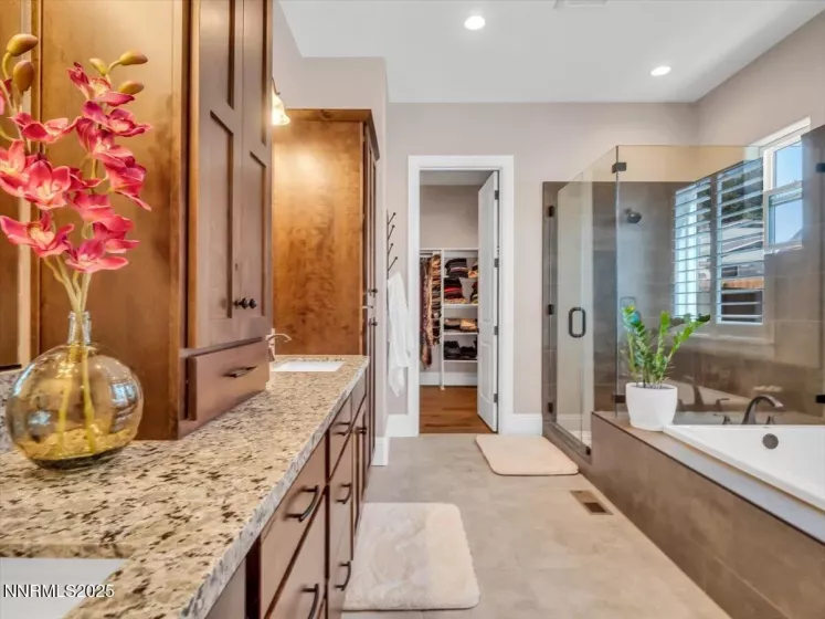3612 Red Leaf, Carson City, Nevada 89703, 4 Bedrooms Bedrooms, ,3 BathroomsBathrooms,Residential,Residential,Red Leaf,250053742