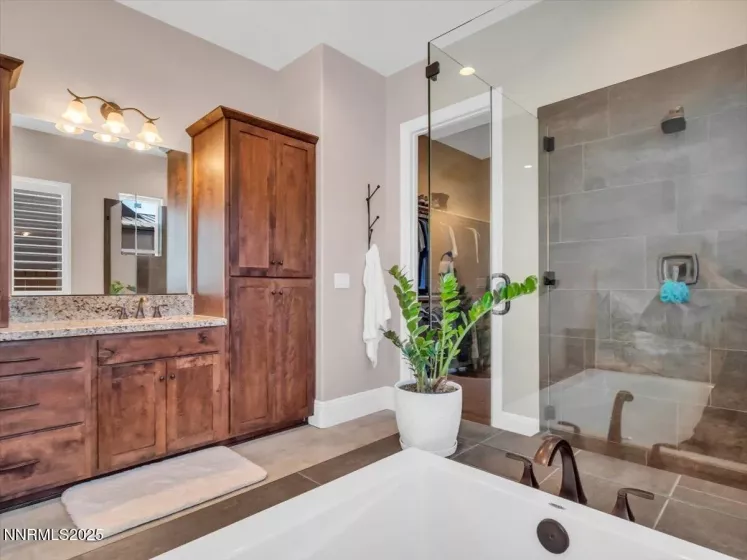 3612 Red Leaf, Carson City, Nevada 89703, 4 Bedrooms Bedrooms, ,3 BathroomsBathrooms,Residential,Residential,Red Leaf,250053742