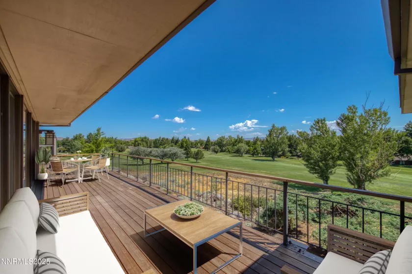 Main deck virtually staged