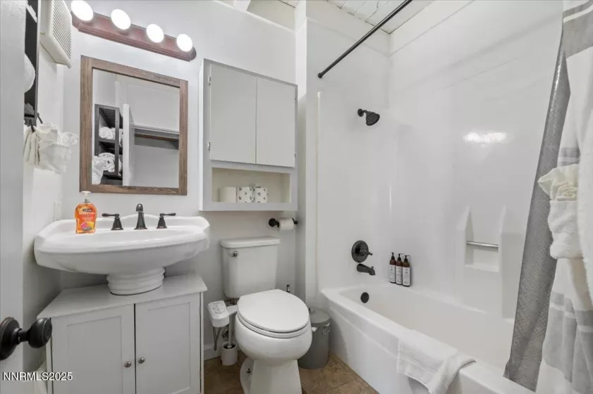 331 Tramway, Stateline, Nevada 89449, 1 Bedroom Bedrooms, ,1 BathroomBathrooms,Residential,Residential,Tramway,250053743