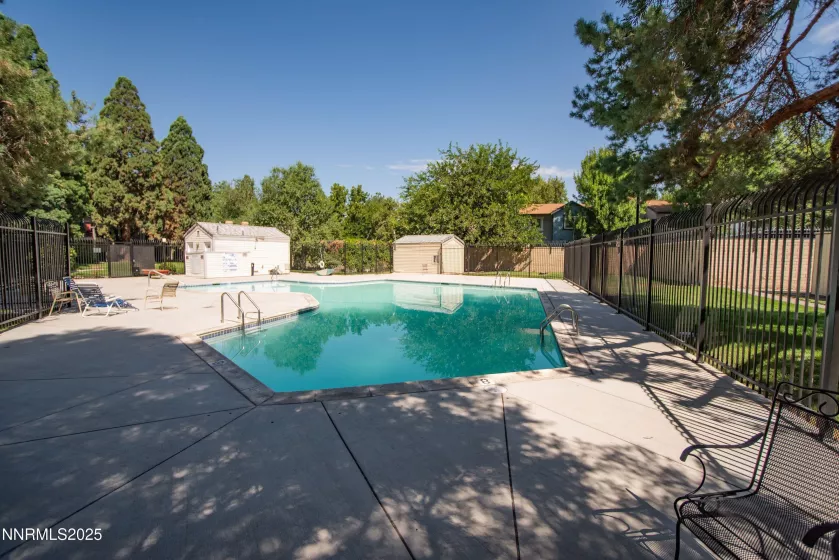2100 G, Sparks, Nevada 89431, 2 Bedrooms Bedrooms, ,1 BathroomBathrooms,Residential,Residential,G,250053751