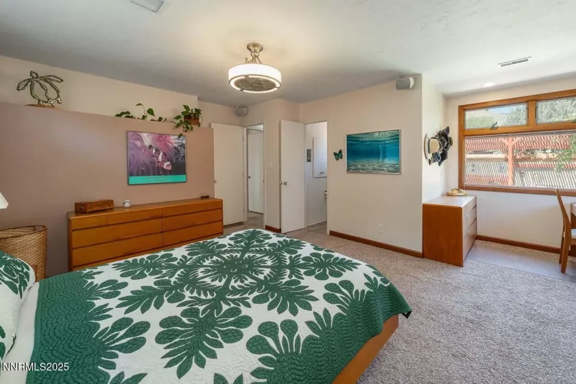 706 Hillcrest, Carson City, Nevada 89703, 3 Bedrooms Bedrooms, ,2 BathroomsBathrooms,Residential,Residential,Hillcrest,250053756