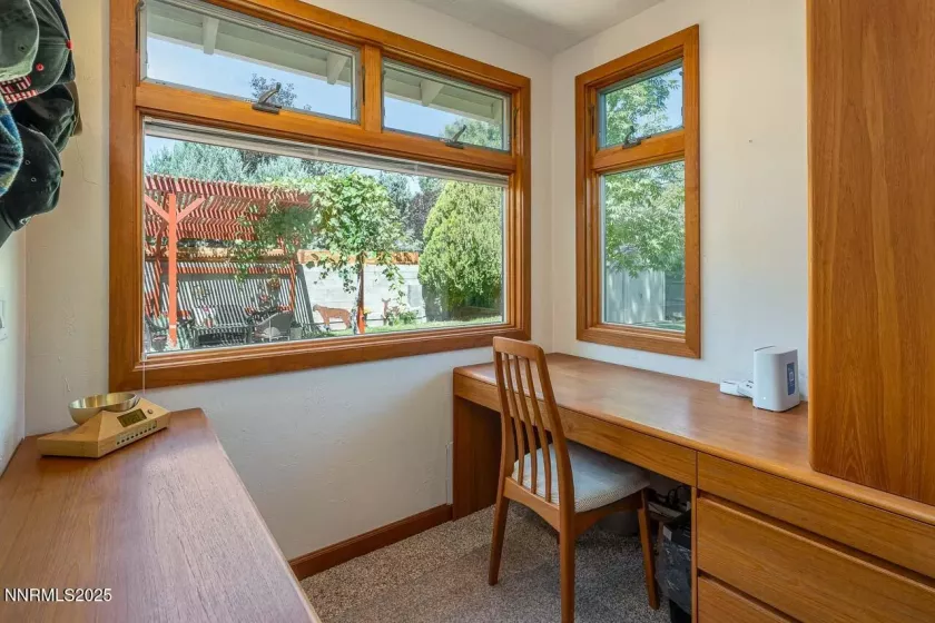 706 Hillcrest, Carson City, Nevada 89703, 3 Bedrooms Bedrooms, ,2 BathroomsBathrooms,Residential,Residential,Hillcrest,250053756
