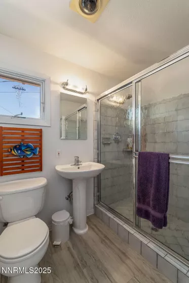 706 Hillcrest, Carson City, Nevada 89703, 3 Bedrooms Bedrooms, ,2 BathroomsBathrooms,Residential,Residential,Hillcrest,250053756