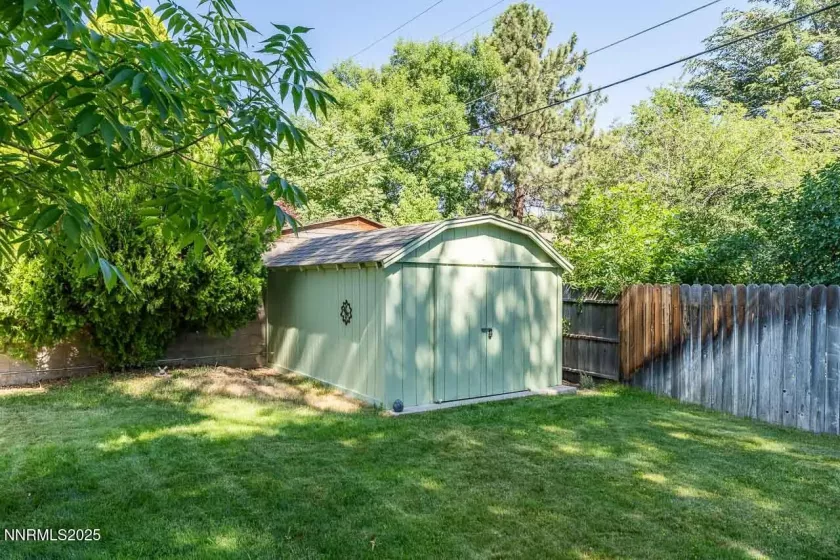 706 Hillcrest, Carson City, Nevada 89703, 3 Bedrooms Bedrooms, ,2 BathroomsBathrooms,Residential,Residential,Hillcrest,250053756