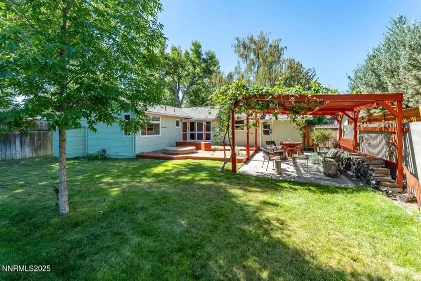 706 Hillcrest, Carson City, Nevada 89703, 3 Bedrooms Bedrooms, ,2 BathroomsBathrooms,Residential,Residential,Hillcrest,250053756