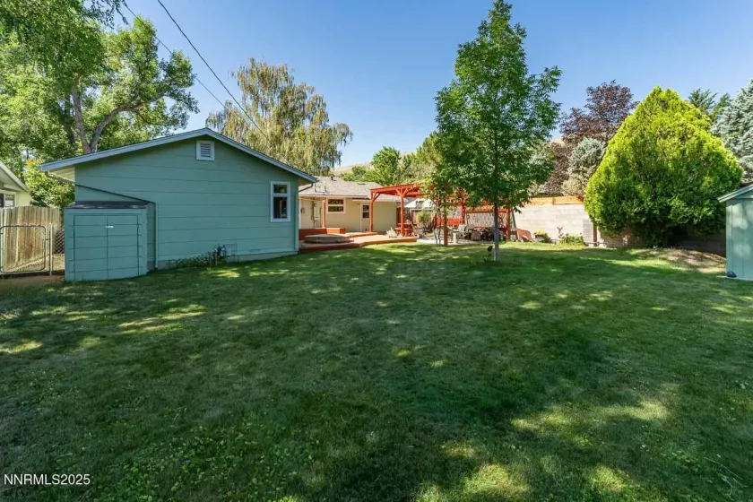 706 Hillcrest, Carson City, Nevada 89703, 3 Bedrooms Bedrooms, ,2 BathroomsBathrooms,Residential,Residential,Hillcrest,250053756