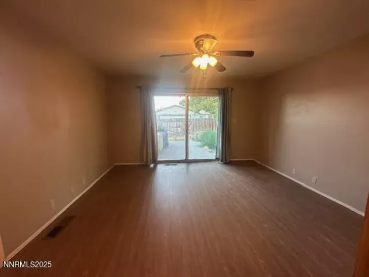 435 Cindy, Fallon, Nevada 89406, 3 Bedrooms Bedrooms, ,2 BathroomsBathrooms,Residential,Residential,Cindy,250053758